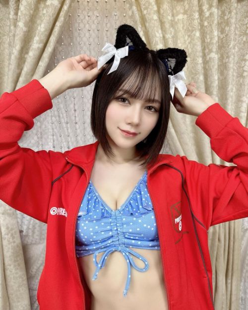 Instagram「涼森れむ」＠remu19971203 よりの画像